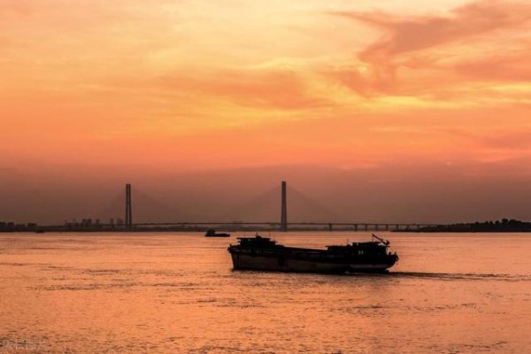 九游体育app娱乐层峦叠嶂的岛屿棋布星罗-九游体育app官网下载IOS/安卓全站最新版下载