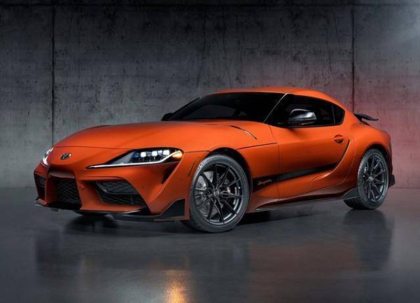 现金九游体育app平台其中杰出50%的6056辆装有手动变速器-九游体育app官网下载IOS/安卓全站最新版下载